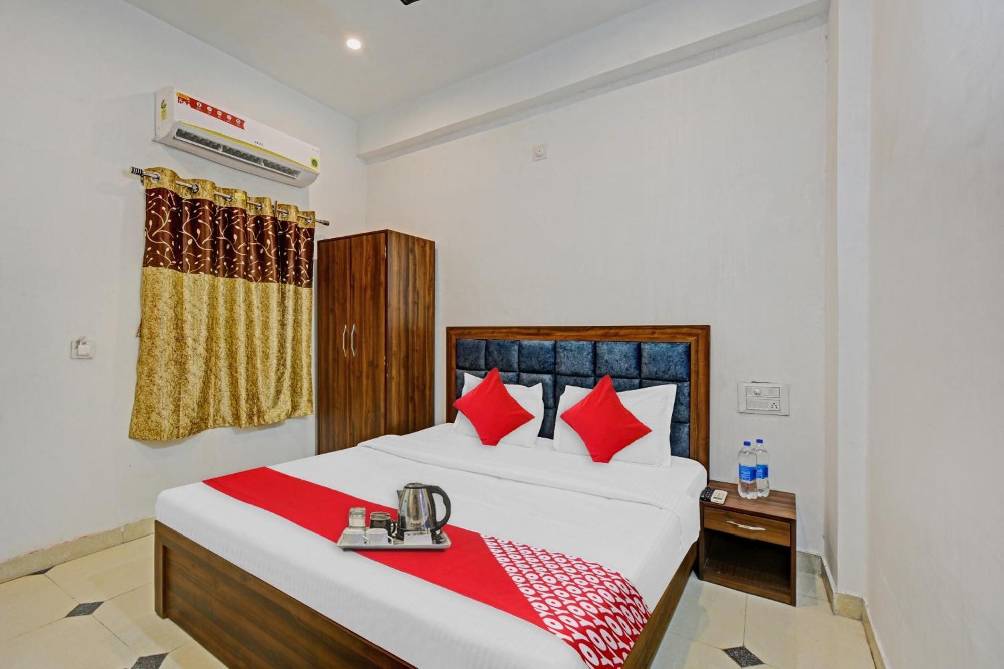 Hotel O Padharo Saa Udaipur Exteriör bild