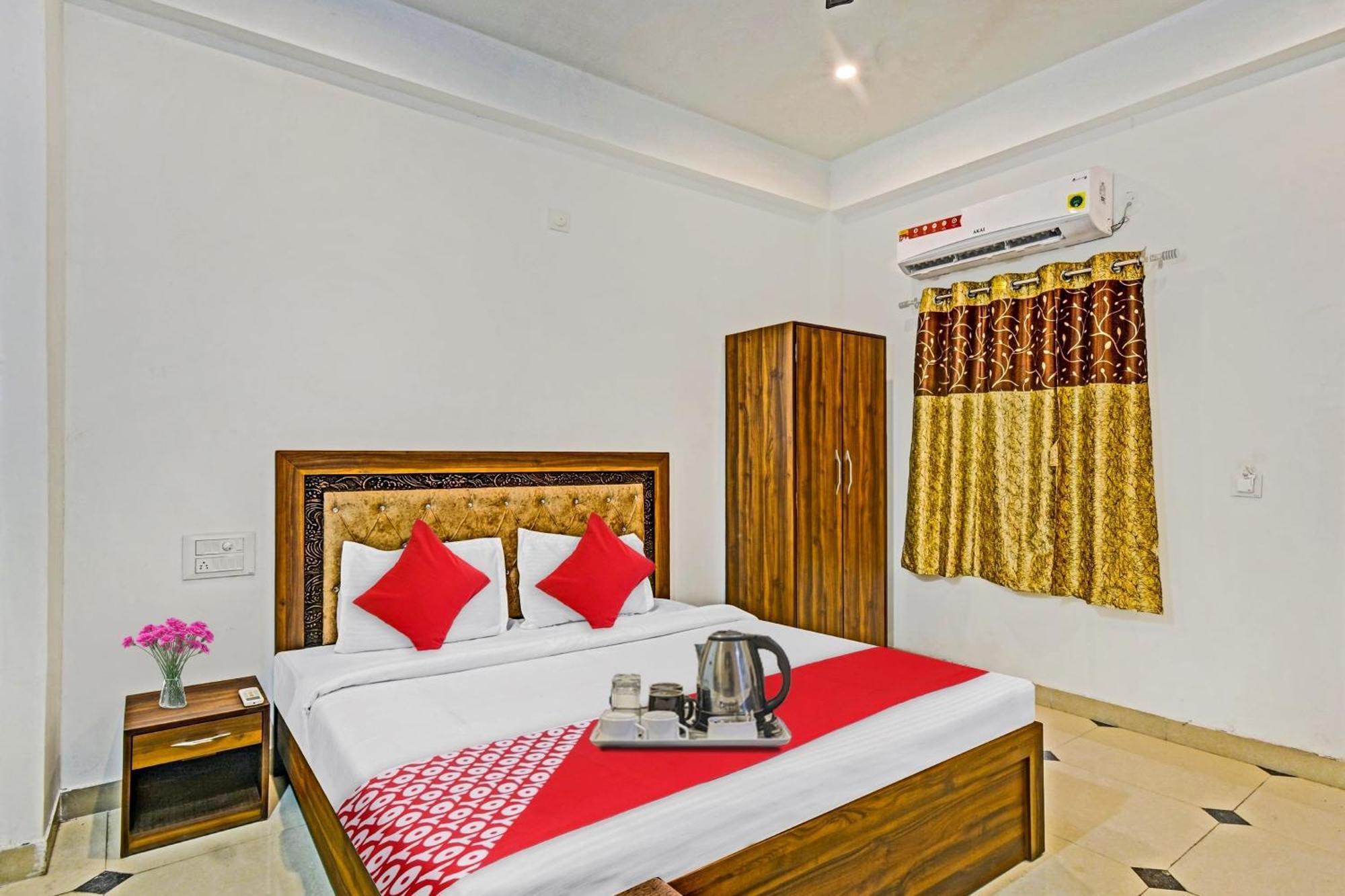 Hotel O Padharo Saa Udaipur Exteriör bild